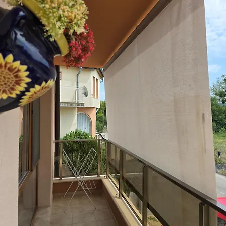 морската къща Konukevi