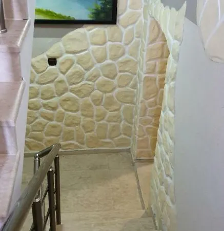 Konukevi морската къща